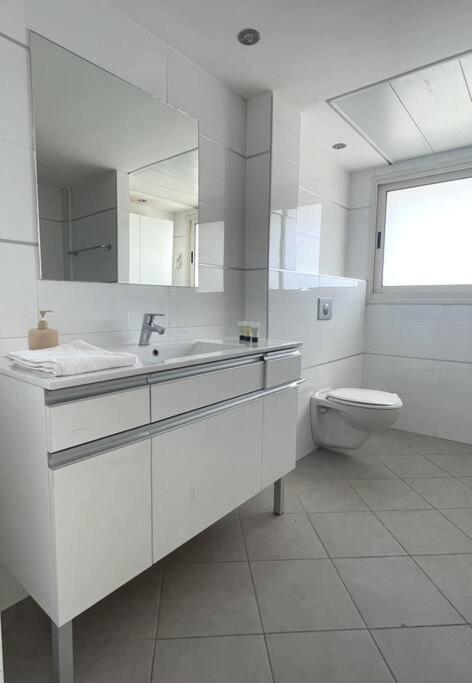 Sunny 3Br Apartment Golf Residence Eilat Exterior foto