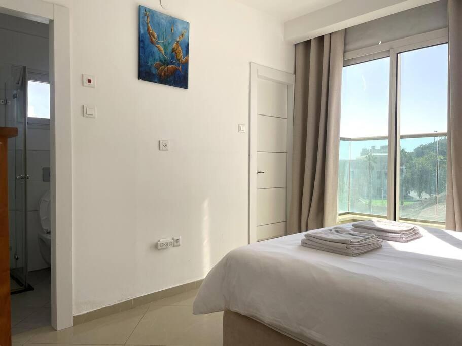 Sunny 3Br Apartment Golf Residence Eilat Exterior foto